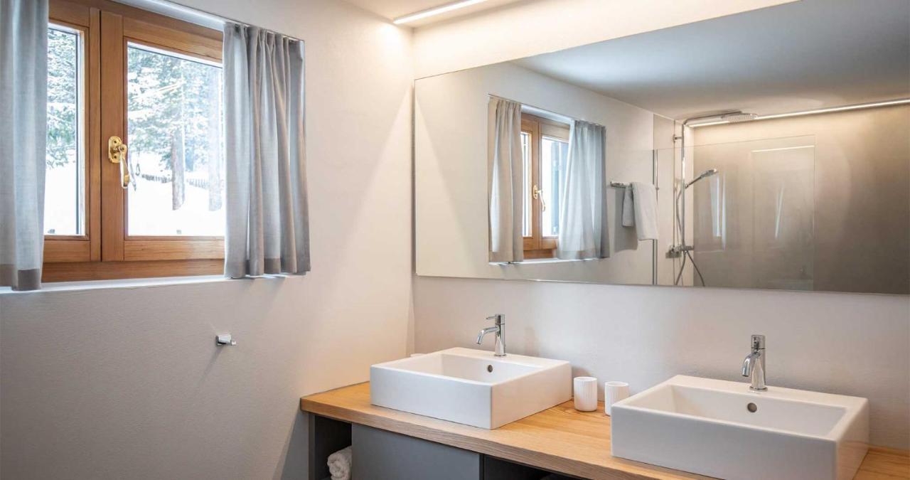 Seeblick Davos Bagian luar foto