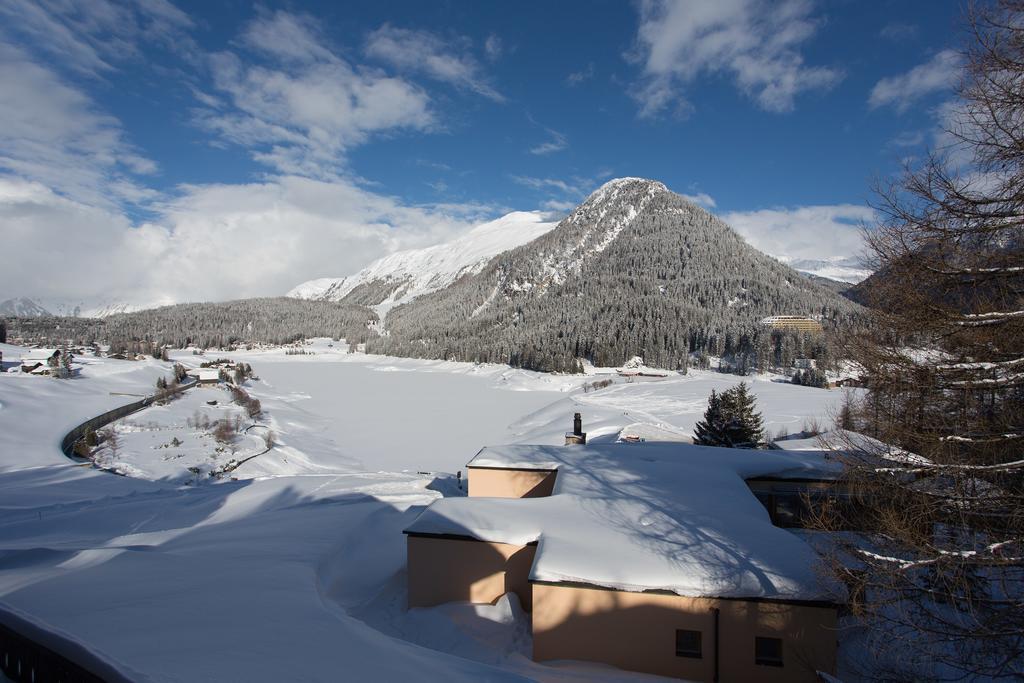 Seeblick Davos Bagian luar foto