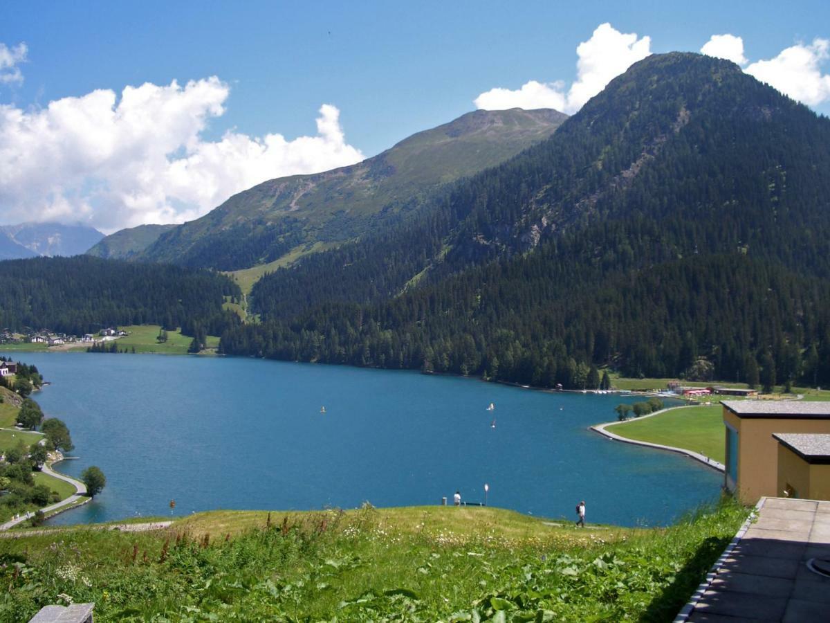 Seeblick Davos Bagian luar foto