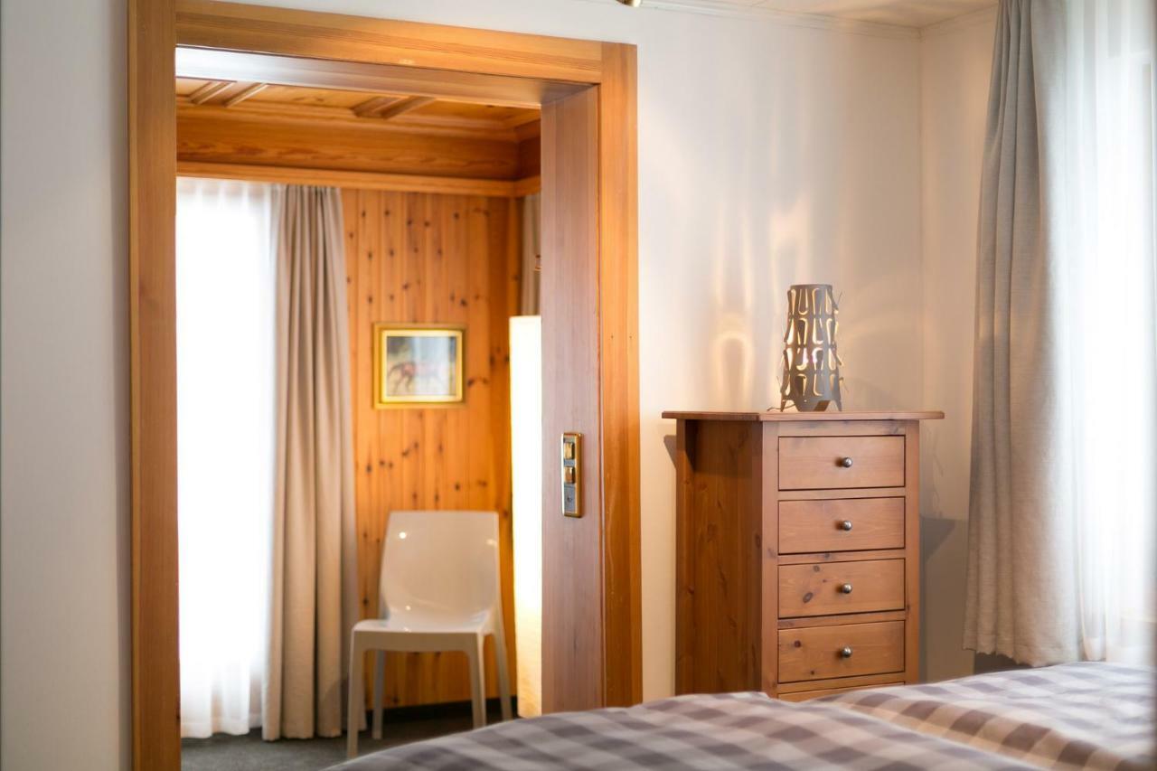 Seeblick Davos Bagian luar foto